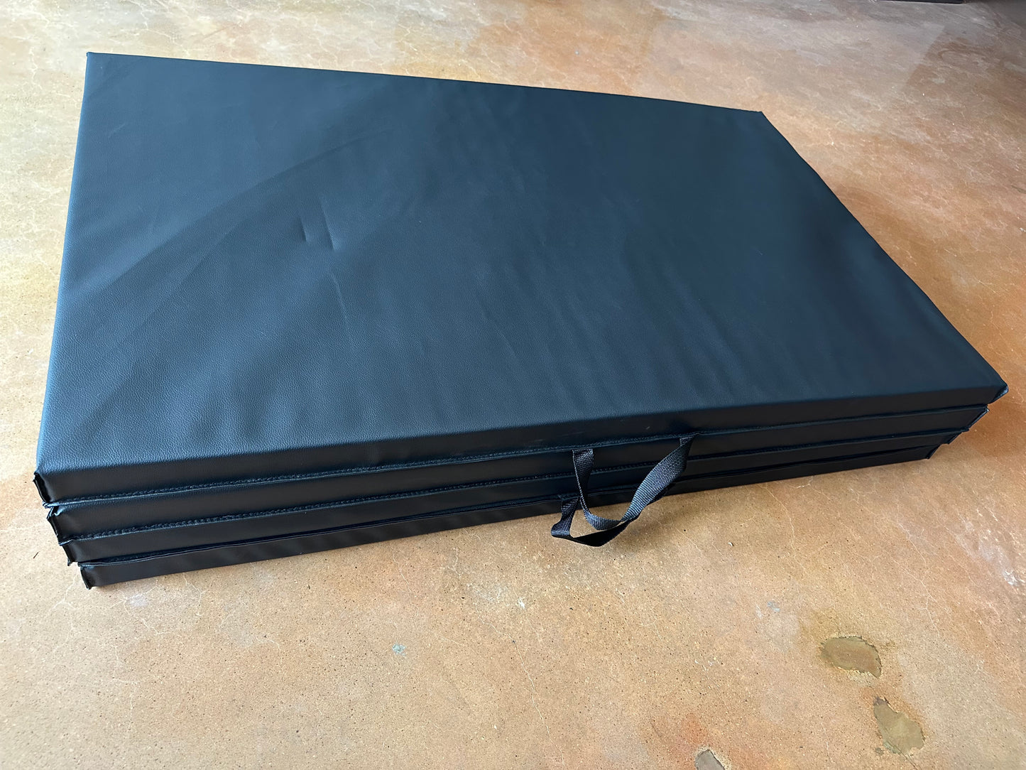 4 FOLD FITNESS MAT 117"X47"X2"