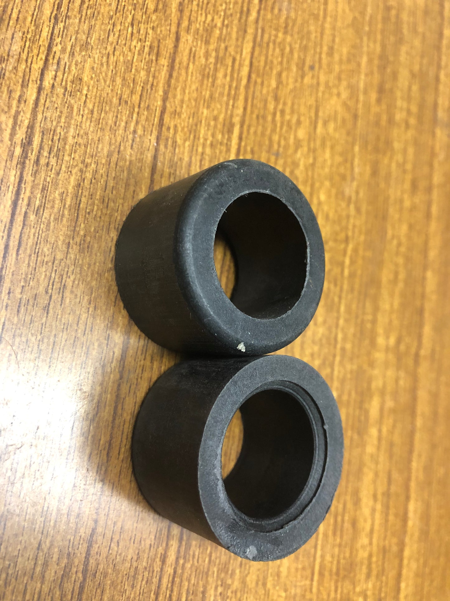 WEIGHT STACK PLATE BUSHING CONVERTOR 1" TO 3/4"