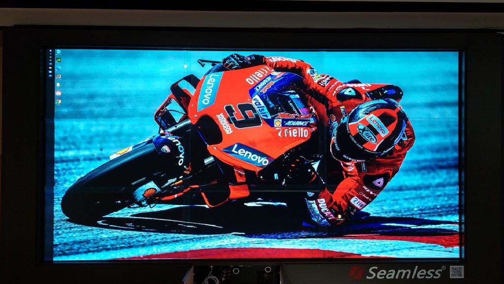 Monster Video Wall Display for varies Event needs without the Grids---CUSTOMER MADE